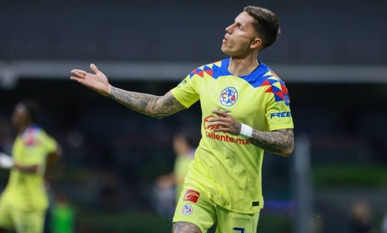 Brian Rodríguez explota contra el arbitraje por su gol anulado en el América vs Toluca