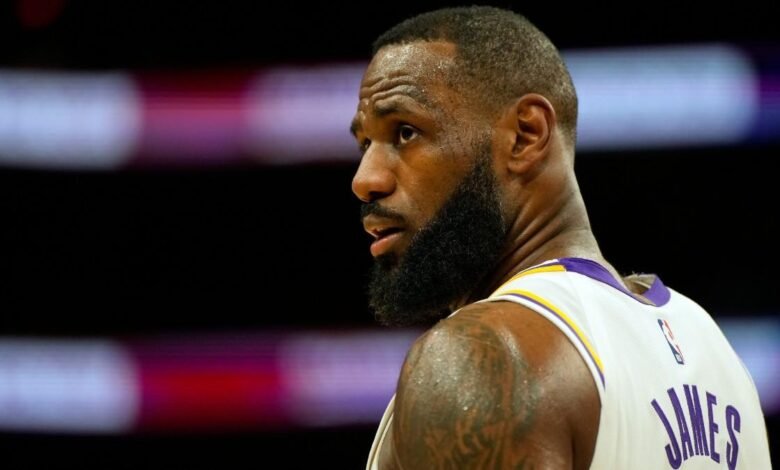 LeBron James aspira a firmar un nuevo contrato con los Lakers