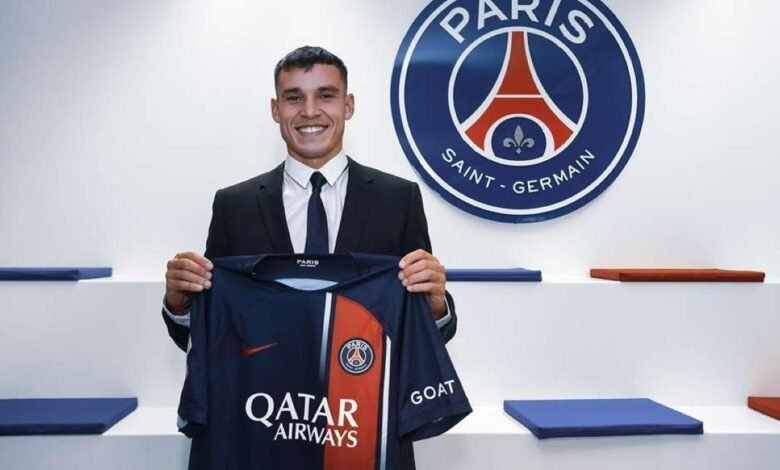 El PSG hace oficial el fichaje de Manuel Ugarte