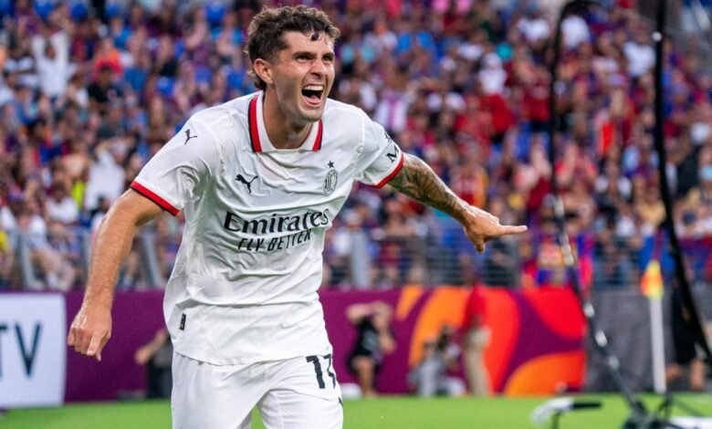 Christian Pulisic, celebrando un gol con el Milan