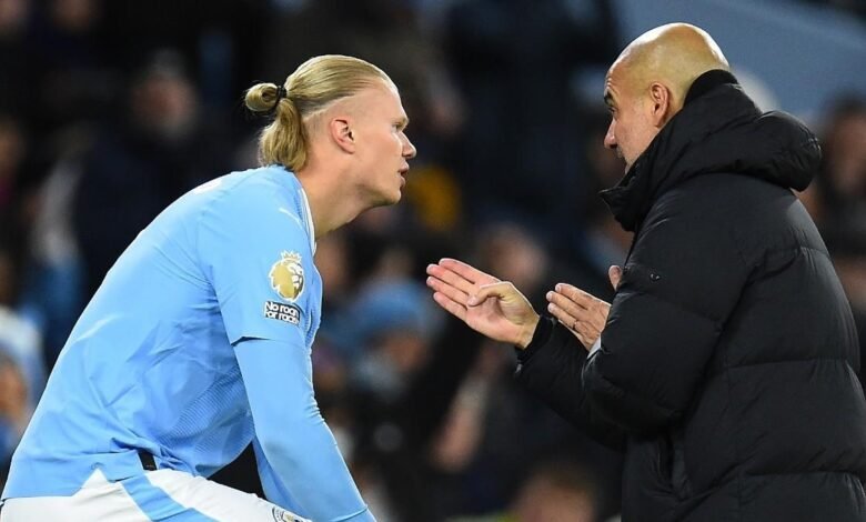 Haaland y Guardiola, en un partido del Manchester City