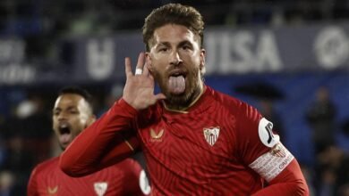 Ramos celebrando un gol con el Sevilla