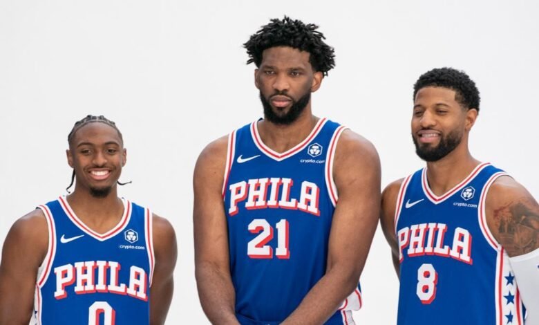 Maxey, Embiid y George posan en el Media Day