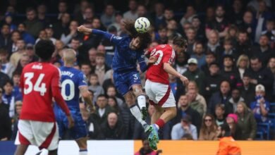 Cucurella, en acción con el Chelsea