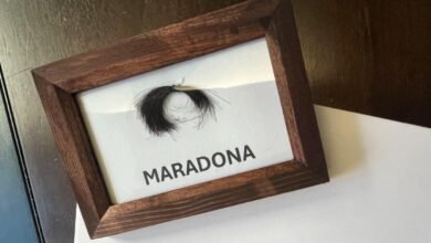 El cabello de Maradona saldrá a subasta este domingo