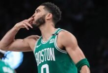 Jayson Tatum se exhibió ante Chicago Bulls