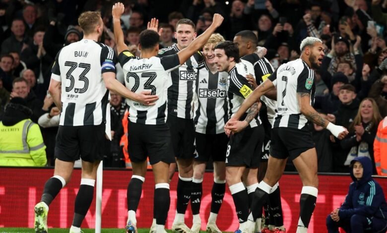 El Newcastle asalta el Emirates y acaricia la final