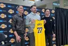 Doncic, durante su presentación con los Lakers